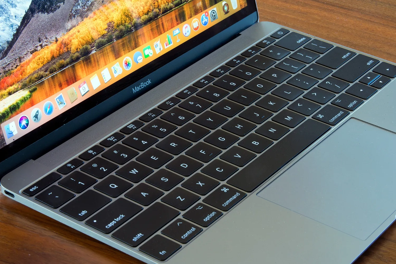 What is MacBook 12in M7?